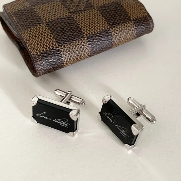 Louis Vuitton sterling silver trunk onyx cuff links in case - Picture 14 of 17